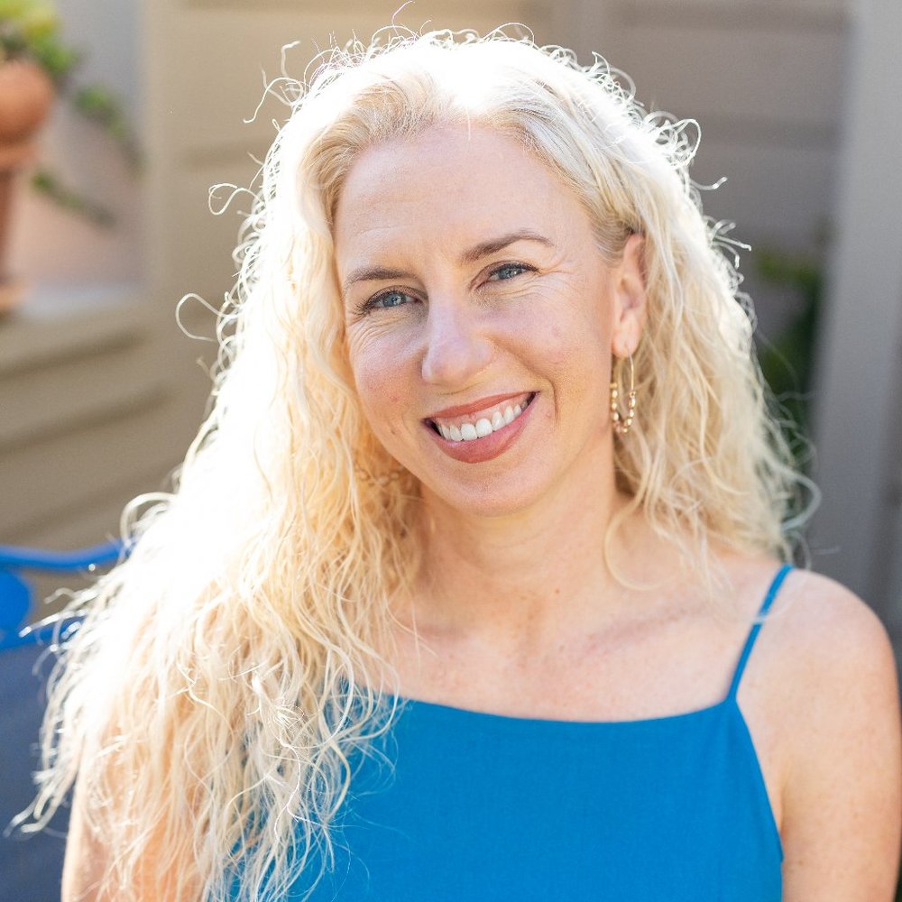 Danielle the California Blonde!